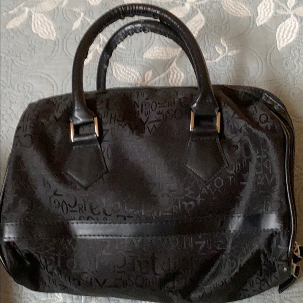 Makeup bag - Picture 2 of 6